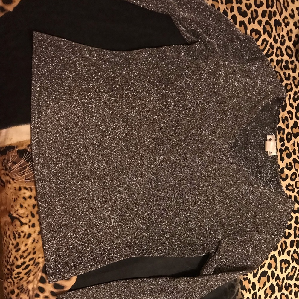 NWOT New Woman Sparkly V-Neck Top with belt